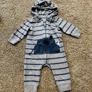 Selling Two zip up hoodie onesies. Just One You and Carter’s brand. 6 months.